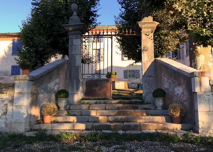 לינה וארוחת בוקר Chateau De Beaucouse Thoard