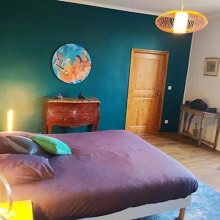 Chateau De Beaucouse B&B